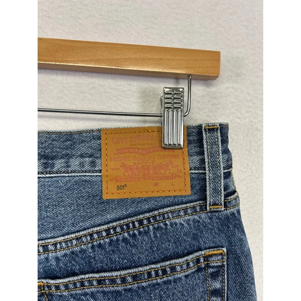 Classic Americana Levi's Premium Mens 29x28 Blue 501 Straight Leg Jeans 36200